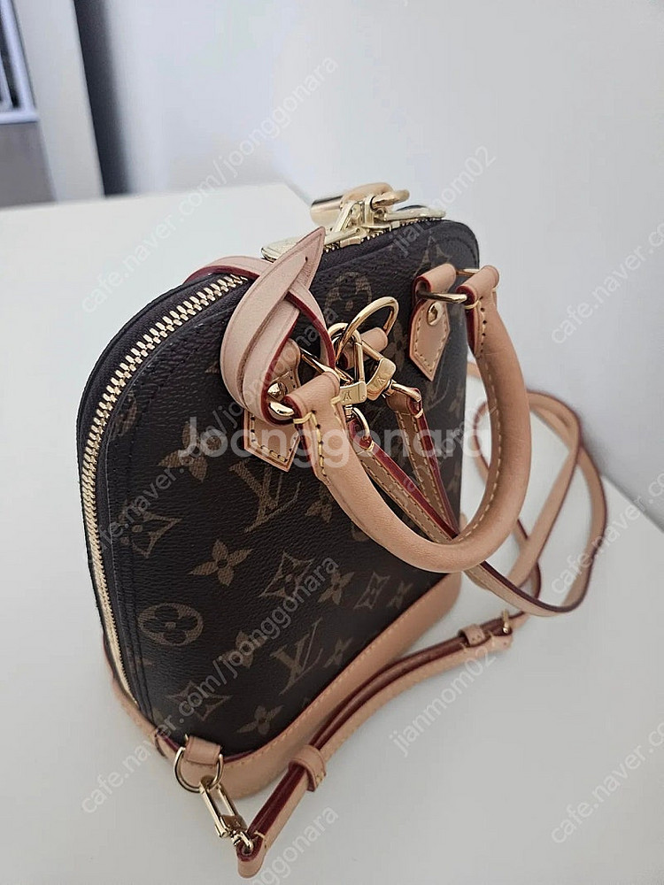 루이비통알마백팩--2