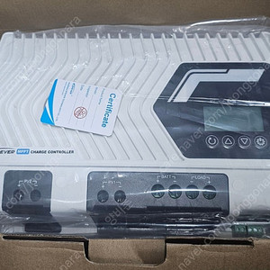 태양광패널 컨트롤러 EPEVER MPPT 100A