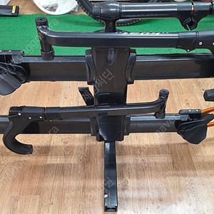 쿠엣 NV2.0 자전거캐리어 (3대분 설치가능) 팝니다