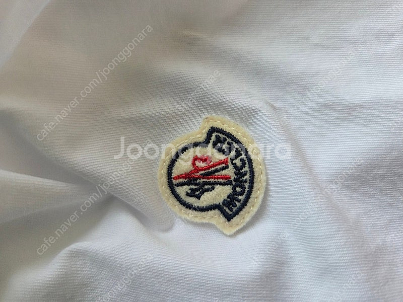 몽클레어키즈 8y 반팔 화이트 티셔츠 130cm--2