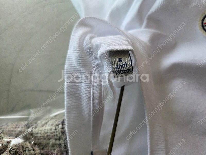 몽클레어키즈 8y 반팔 화이트 티셔츠 130cm--5