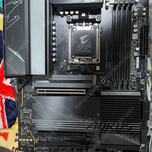 기가바이트 X670 AORUS ELITE AX