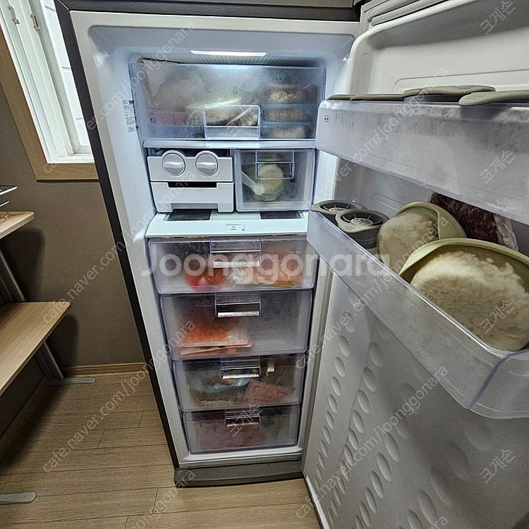 22년식 삼성 냉장고 ZRS25LSLH--1