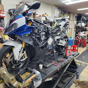 급매 s1000rr 15년 5만대 이번주만 가격다운