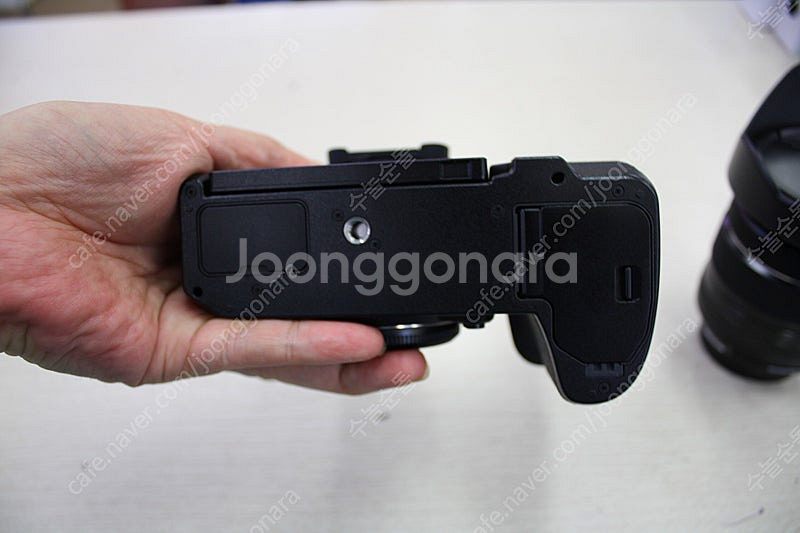 후지 x-h2 16-80 f4--5