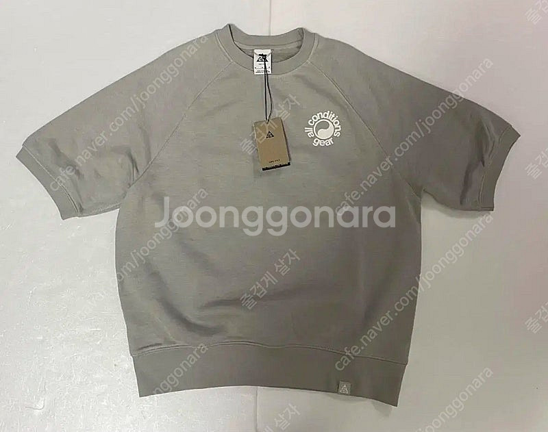 나이키 남성 acg 그레이 반팔 nike--0