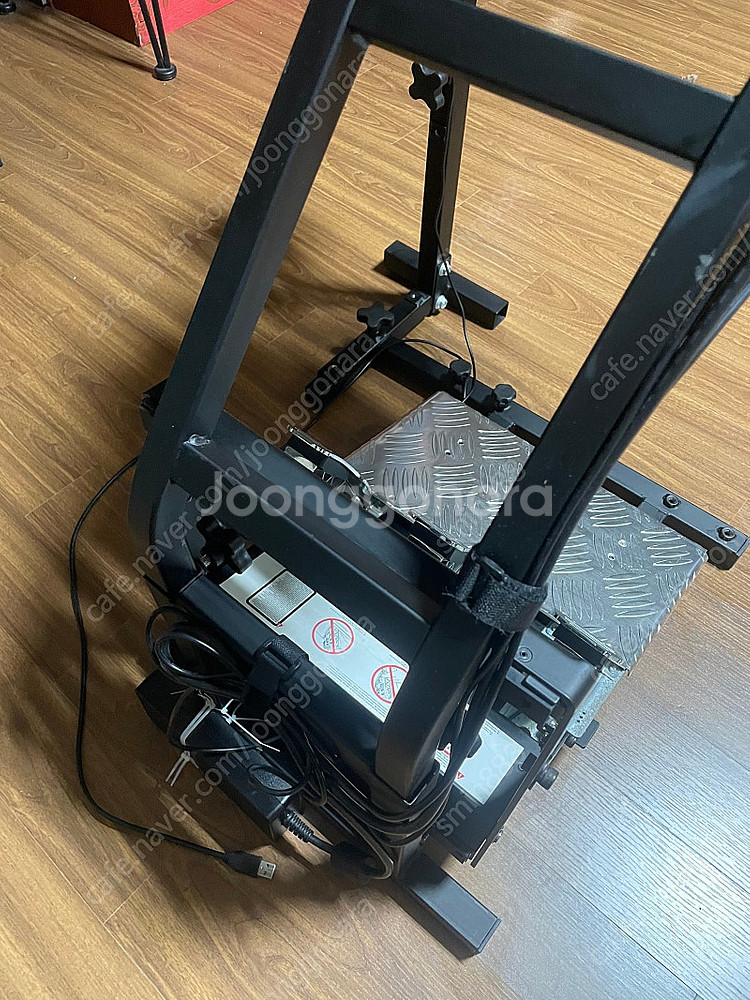 트러스트 마스터 t500 팝니다.--3