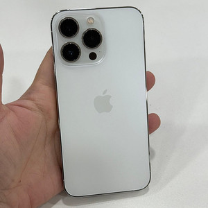 아이폰13프로 실버 128GB 외관 S급 가성비폰 30만원 판매합니다!