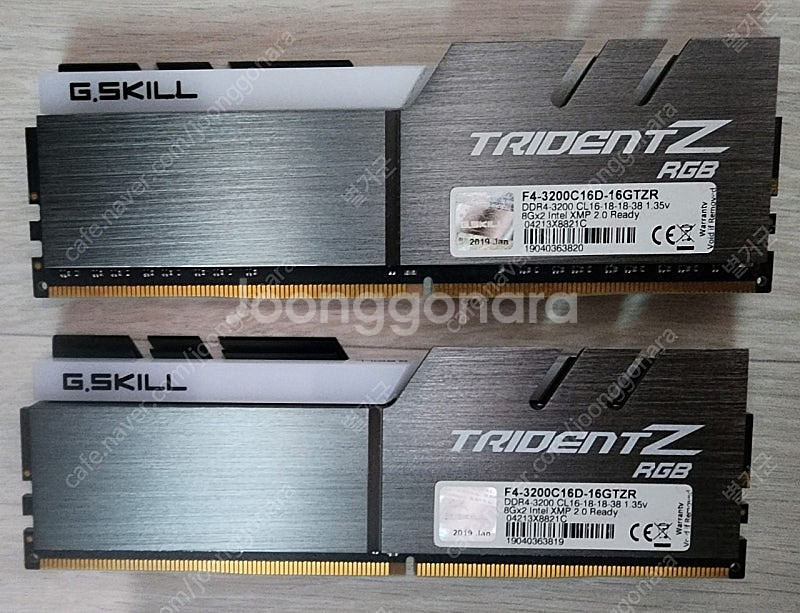 지스킬 램 ddr4 CL16 3200 8gb--0