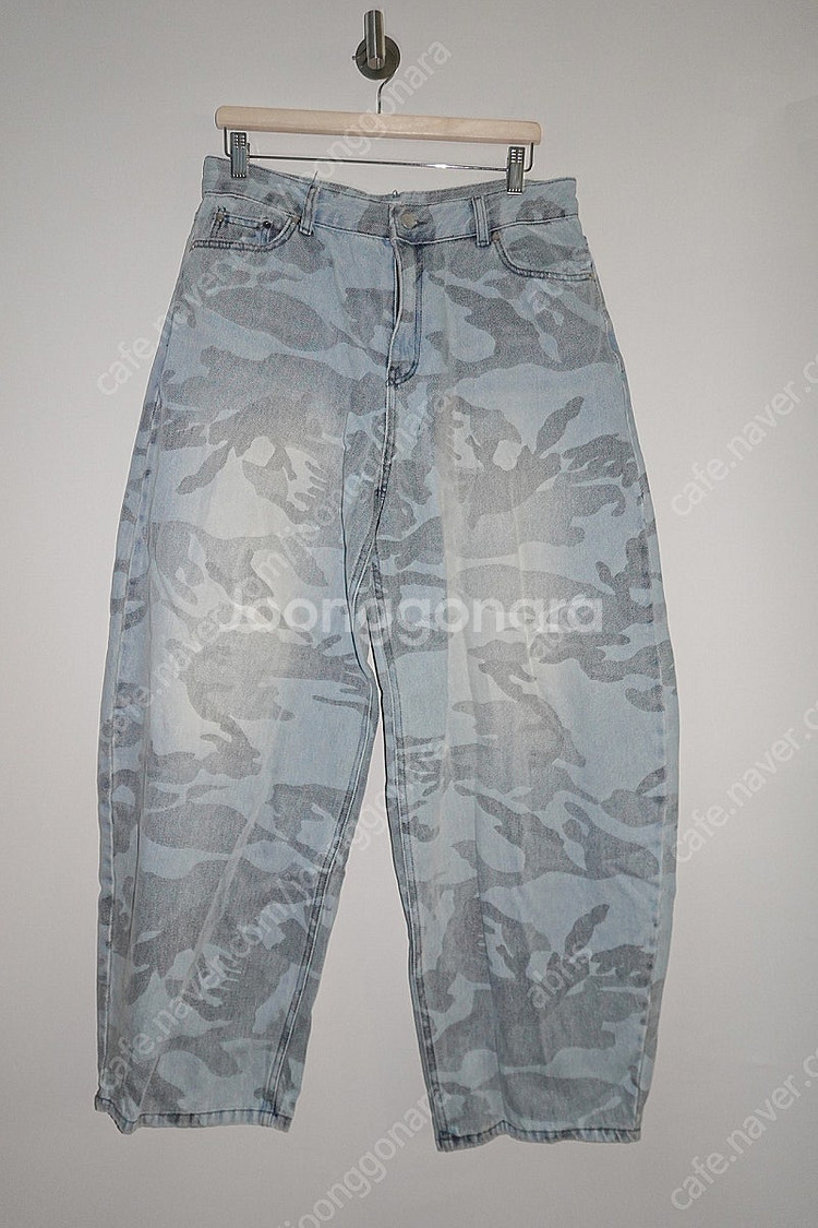 카모 데님 팬츠, 와이드 팬츠, 유니섹스 커브드진 판매합니다--4