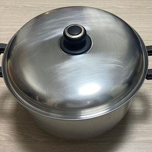 [팝니다] 셰프라인 양수냄비 30cm, 깊이 약 18cm, 들이 약 12L