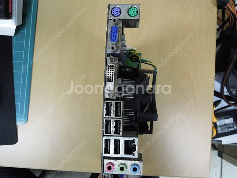 ASROCK H61M-DGS + i5 2500 + DD...--2