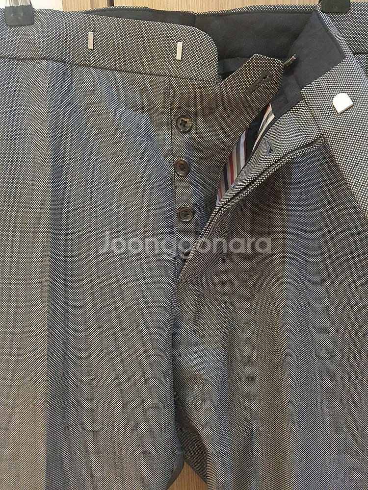 톰브라운 남성 모100% 슬랙스 팬츠 판매합니다!--1
