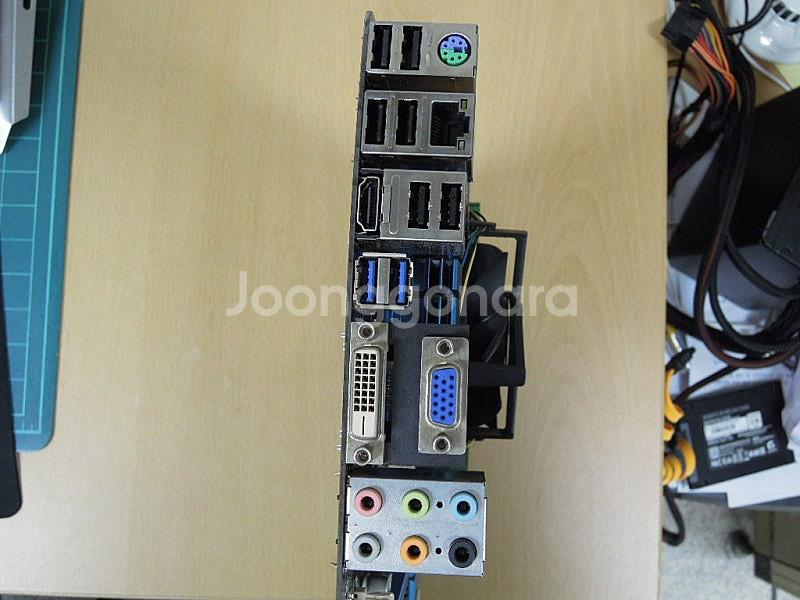 MSI ZH77A-G43 + i5 3550 + DDR3...--2