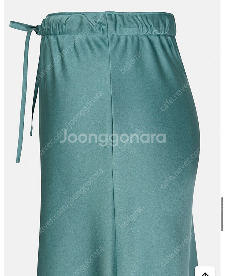 이디티알 새틴 사이드 슬릿 롱스커트 s 사이즈--8