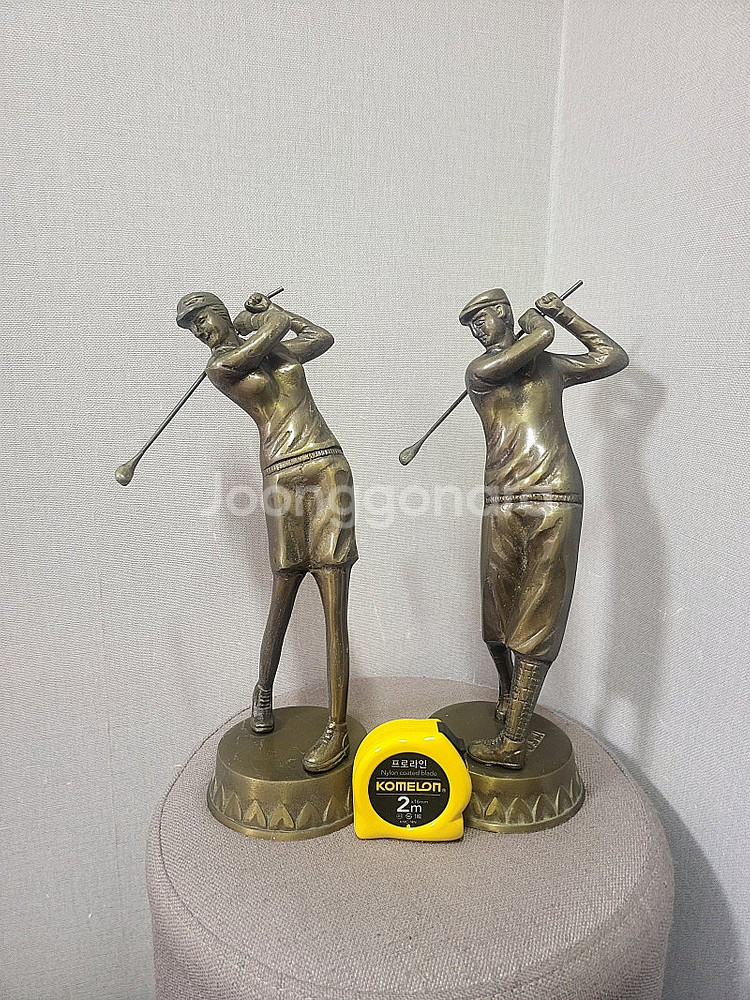 황동 골프상 (설선오작 높이 32cm)팝니다(택포8만원...--0