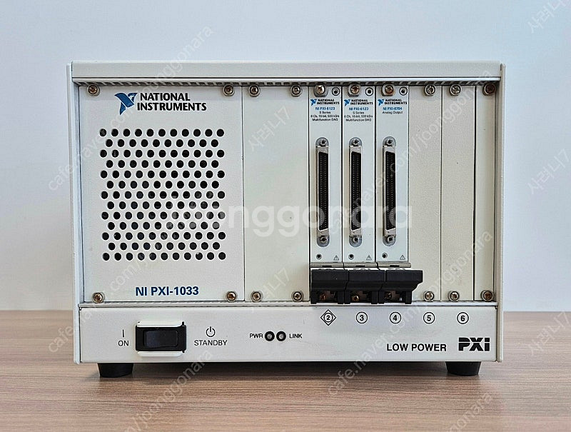 NI PXI-1033 w/PXI-6123, PXI-67...--0
