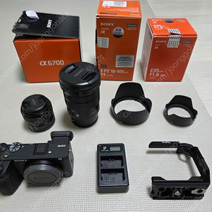 소니 카메라 a6700 / 18105g / 35.8 /스몰리그 케이지 팝니다