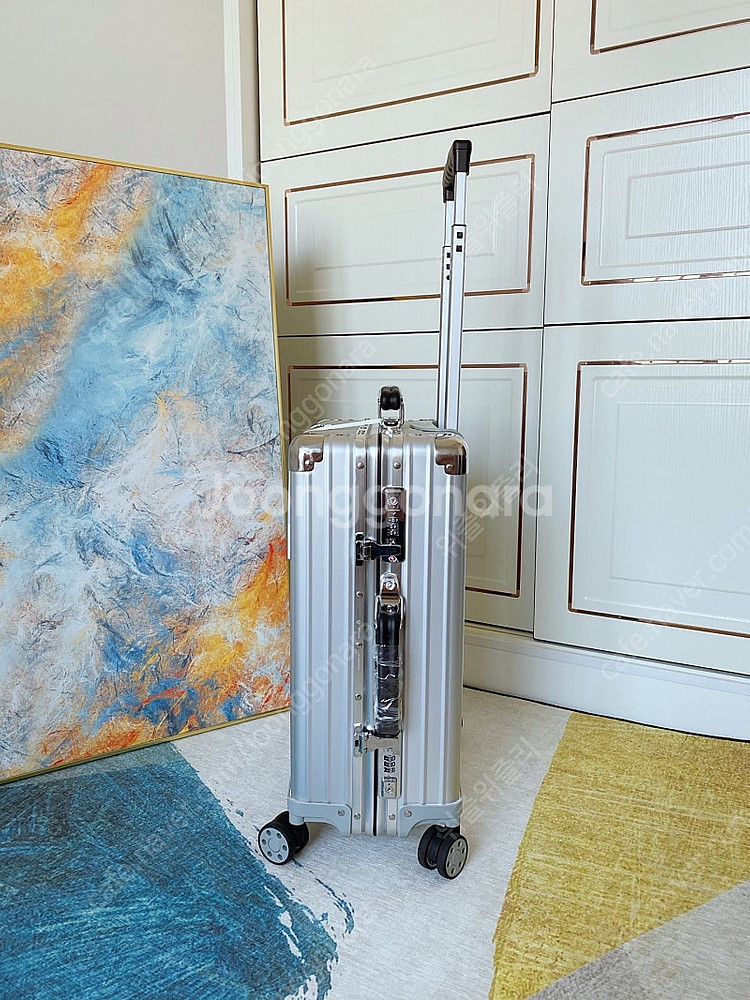 리모와 클래식 21/26/30인치 캐리어--5