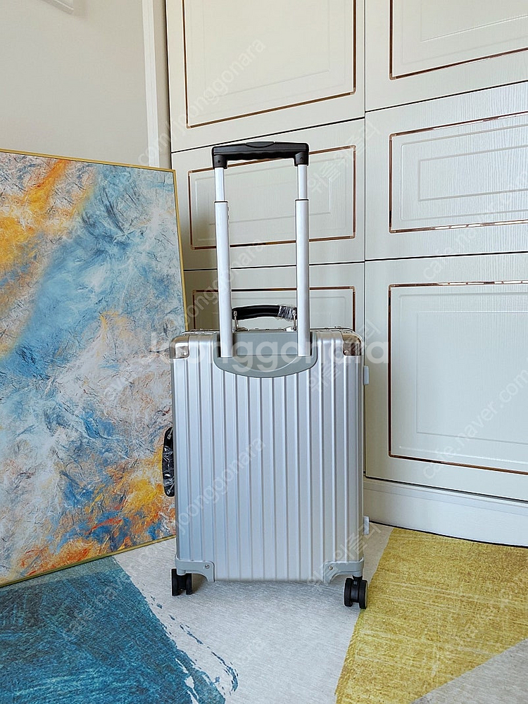 리모와 클래식 21/26/30인치 캐리어--7