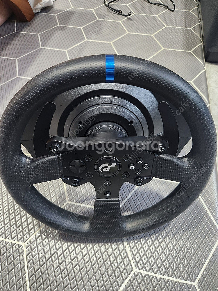 트러스트마스터 T300RS GT 에디션 레이싱 휠--9