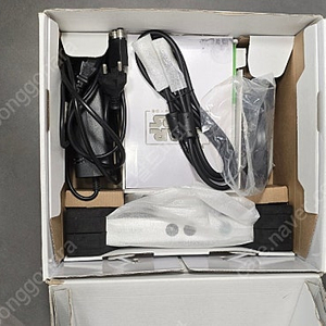 XBOX360 스타워즈 에디션 한정판입니다