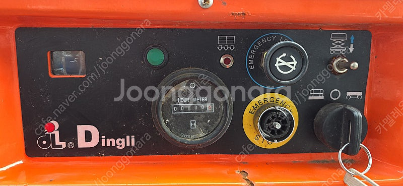 JCPT0607A 고소작업대 반자동리프트--1