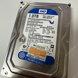 WD Blue 1TB HDD (중고) 팝니다