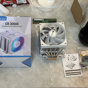 [택포 3만] 존스보 듀얼타워 쿨러 화이트 CR-3000e 판매합니다.