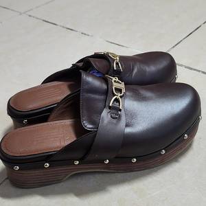 랑방컬렉션 여성 가죽샌들 240/ 독일군 스니커즈