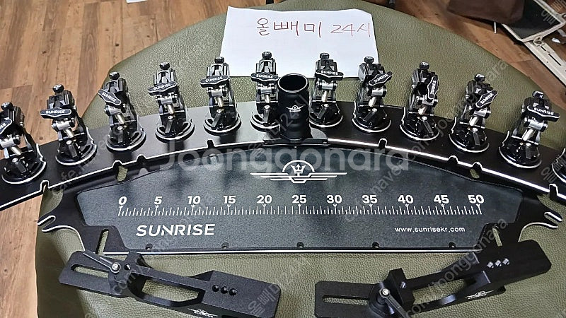 분리형 14단 받침틀 선라이즈 SR7 올블랙 미사용--0