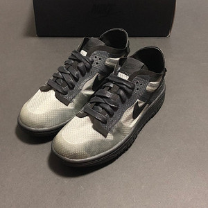 나이키 X 꼼데가르송 우먼스 덩크 로우 블랙 이미지