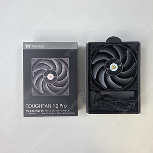 써멀테이크 터프팬 12 Pro 2팩, 터프팬 14 Pro 2팩, CT120 EX 리버스 화이트 3팩, SWAFAN EX12 블랙 3팩 판매합니다.