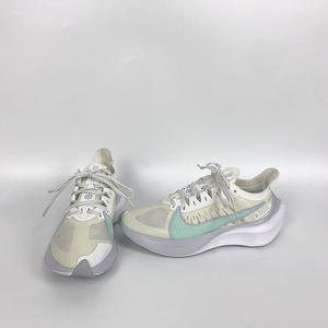 나이키 줌 그래비티 런닝화 운동화 여성230 (225)