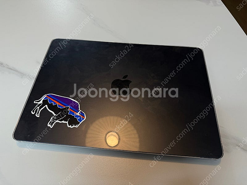 맥북에어 m3 13인치 24년형 - 안심되는 중고거래
