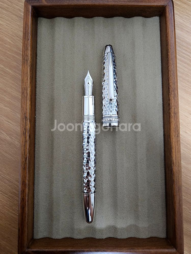 (8/31삭제예정)몽블랑 마르틀레 f닙 만년필 미사용--0