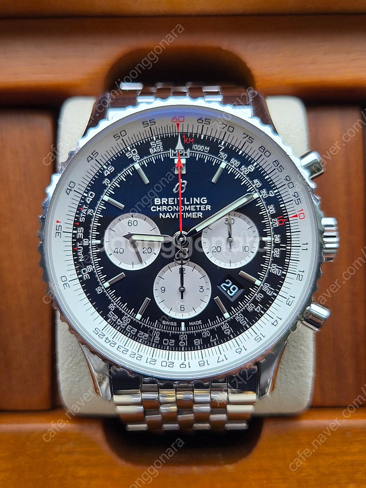 브라이틀링 네비타이머 46mm--0