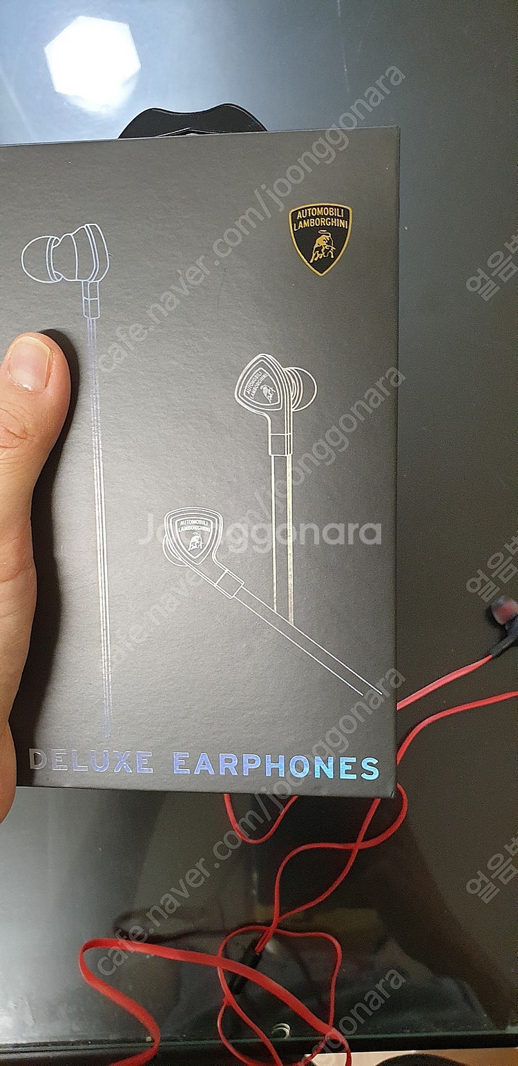 람보르기니 DELUXE 이어폰 블랙/레드 색상입니다--0
