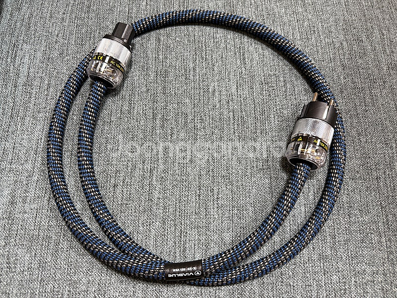 비아블루 X-25silver 파워케이블--0