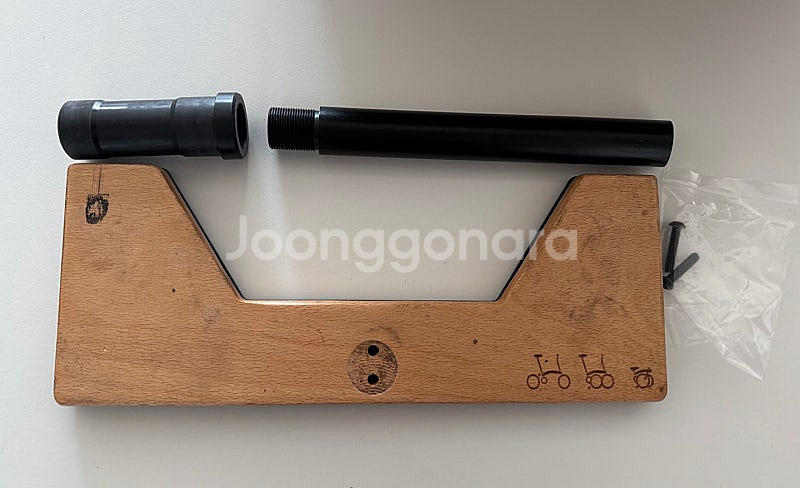 브롬톤 거치대원목스탠드(정비대)--0