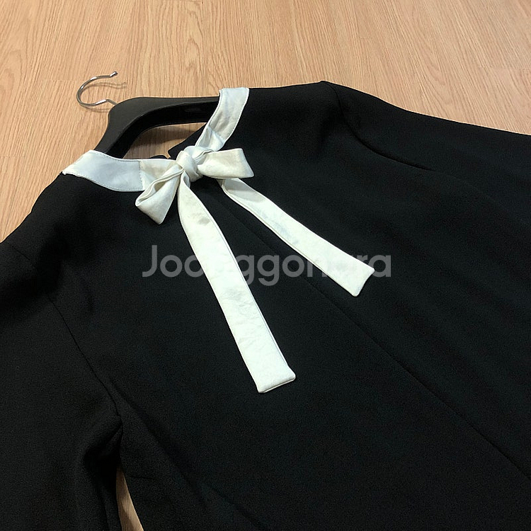 헤브 럭셔리 새틴 뒷리본 플리츠 하객룩 롱 원피스 하객룩 출근룩 결혼식 HAVE--0