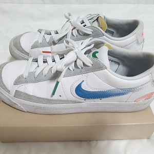 나이키 260사이즈 블레이져 블레이저 운동화