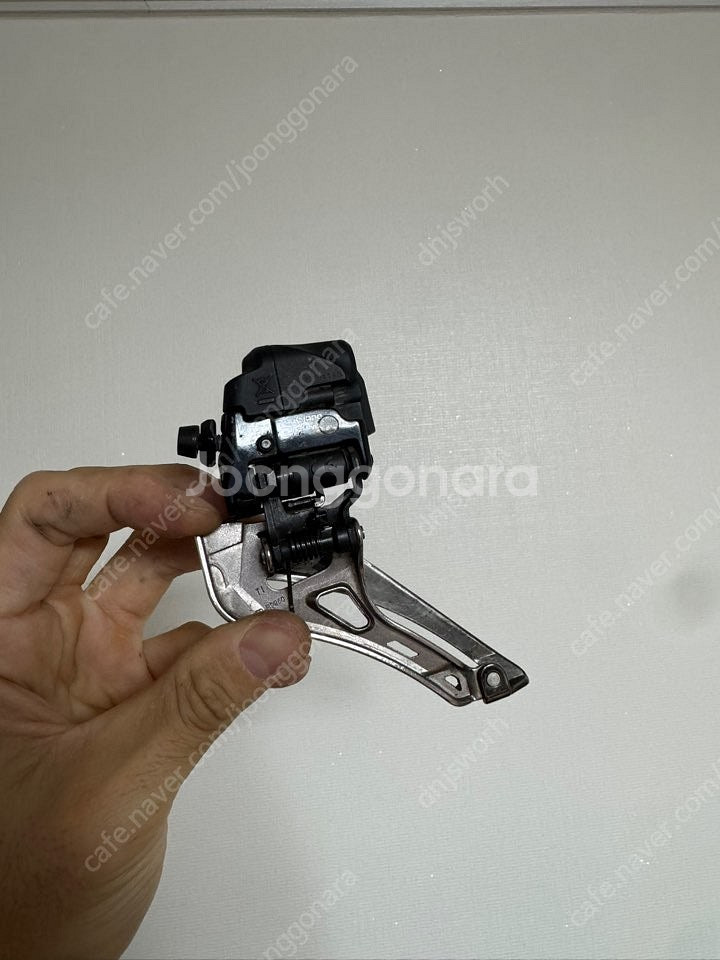 듀라 9270 캘리퍼, 앞드레일러, 뒷드레일러(기스 있음) , 배터리 빠른 판매합니다--3