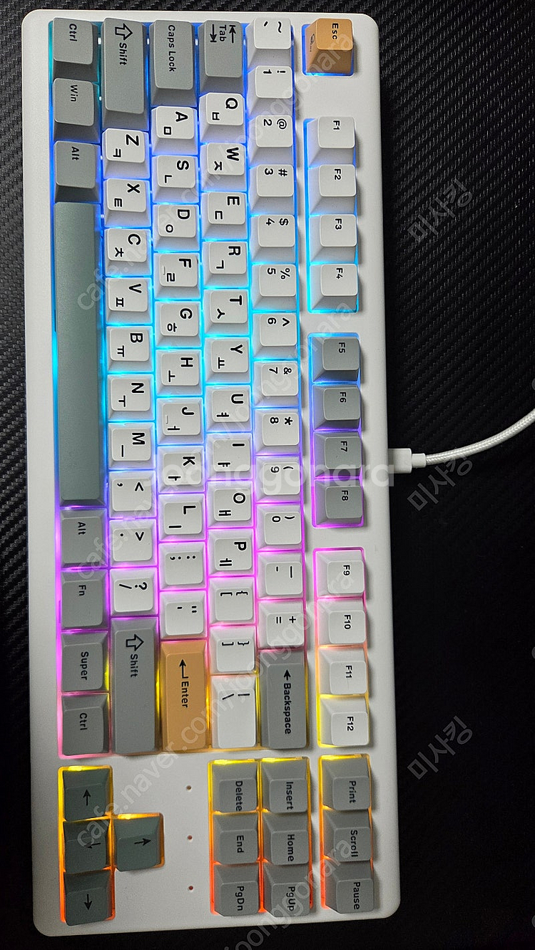 프리플로우 m1 pro tkl 8k 화이트 자석축 키보...--0