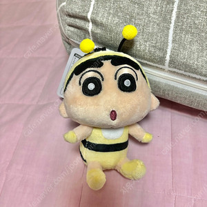 짱구 꿀벌 키링인형