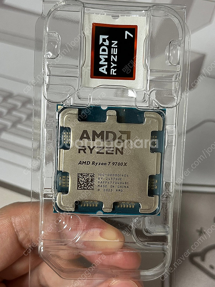 AMD Ryzen7 9700x 대원정품AS 28년 1월...--0