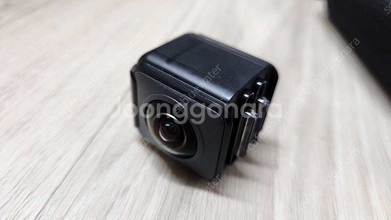 insta360 one r--6