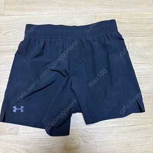 남성 UA Tech 우븐 5인치 쇼츠 1383357-001(M,택만 없는 새 제품)