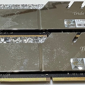 G.SKILL DDR4-4400 CL18 TRIDENT Z ROYAL C 실버 8GB*2