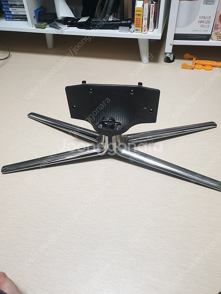 삼성TV 스텐드(받침대) (중고) 모델명 QBN96-1...--1